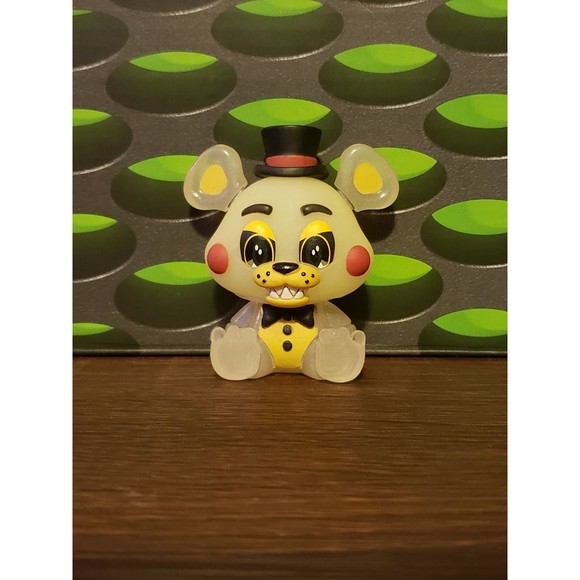 Funko Mystery Mini Freddy Fazbear Walmart Exclusive Fnaf Five Nights at Freddy's - Picture 1 of 3